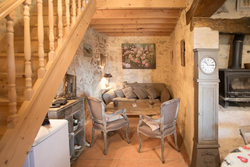 Château de Plèneselve Bon-Encontre Extérieur photo