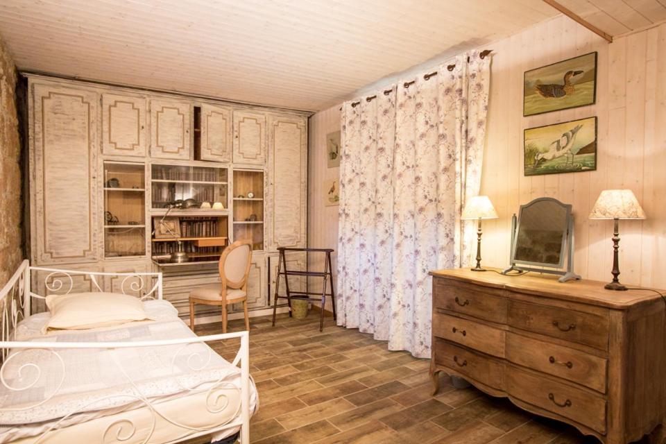 Château de Plèneselve Bon-Encontre Extérieur photo