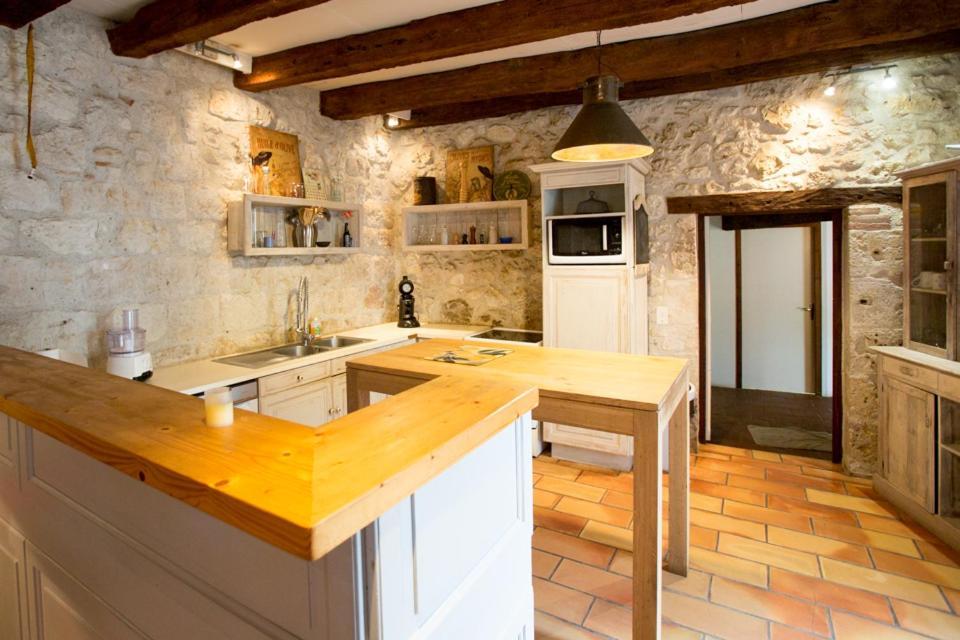 Château de Plèneselve Bon-Encontre Extérieur photo